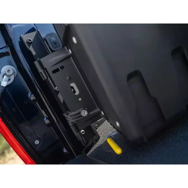 Ford F150 SERIES 15-24 Swing Case Driver Side – UnderCover® - SC203D - Image 5