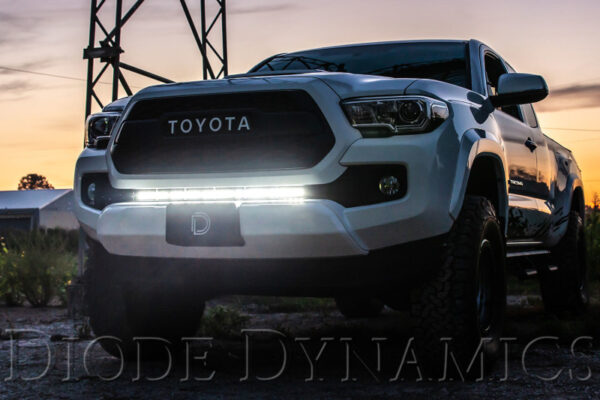 Toyota TACOMA 21-23 V6 3.5 SS30 Stealth Lightbar Kit - White Combo Diode Dynamics - DD6072 - Image 5