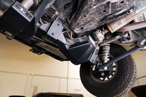 BRONCO SPORT 21-24 4L 2.0| 21-24 V6 2.7|BIG BEND 21-24 3L 1.5 Rear Differential Skid Plate DV8 Off Road - SPBR-03 - Image 7