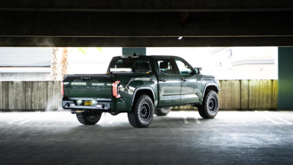 Toyota TUNDRA +22 V6 3.4 MTO Series Rear Bumper DV8 Off Road - RBTT2-04 - Image 6
