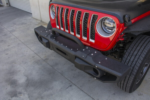 JT GLADIATOR 19-23 V6 3.6 Winch Ready Front Bumper DV8 Off Road - FBJL-10 - Image 6