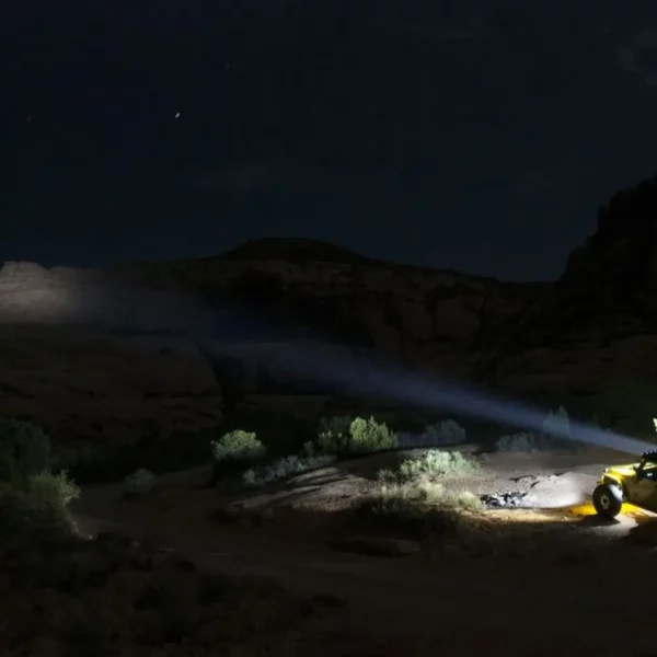 WRANGLER JL 2018-2024 L4 2.0| WRANGLER JL 2018-2024 V6 3.6 50in Pro6 Gravity LED 8-Light Light Bar System (160W Combo Beam) KC Hilites - 91336 - Image 9
