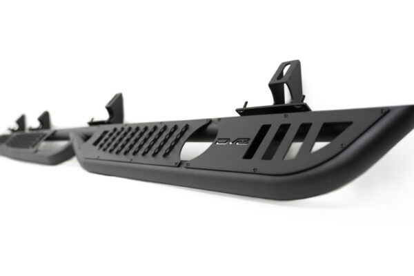 JT GLADIATOR 19-23 V6 3.6 Body/Pinch Weld Mounted Step DV8 Off Road - SRGL-08 - Image 4