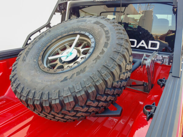 JT GLADIATOR 19-23 V6 3.6 In-Bed Adjustable Tire Carrier DV8 Off Road - TCGL-01 - Image 3