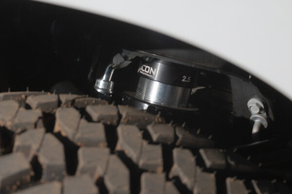 RAM 1500 NEW BODY 19-24 V8 5.7 2-3” Lift Front 2.5 VS Remote Reservoir Coilover Kit Icon|Icon Vehicle Dynamics - 211015 - Image 6