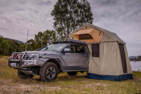 Simpson III Rooftop Tent with Annex ARB - 803804 - Image 3