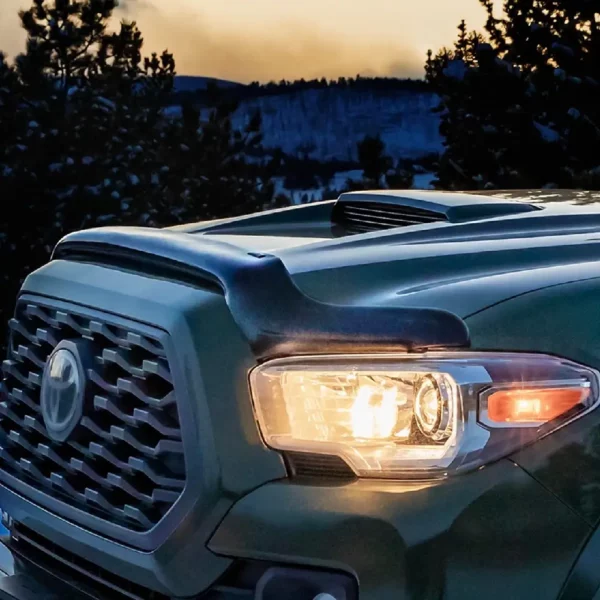 RAM 1500 CLASSIC & NEW BODY Stone & Bug Deflector Weathertech - 50192 - Image 3